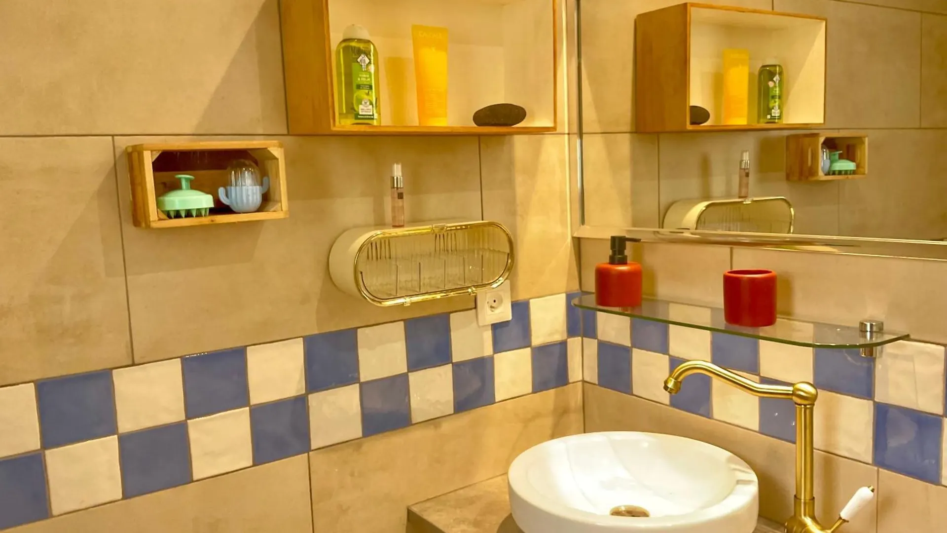 Rez De Jardin, Le Pra De Pe Apartment Cotignac 0*,  France